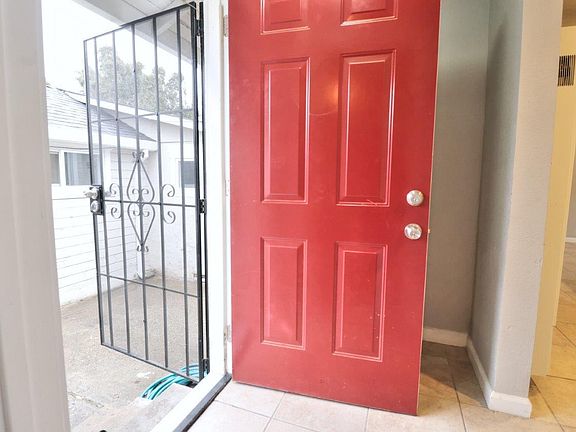 2nd image of 3913 35th St #B