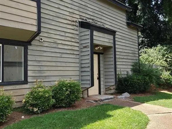 6020 Regent Mnr, Lithonia, GA 30058