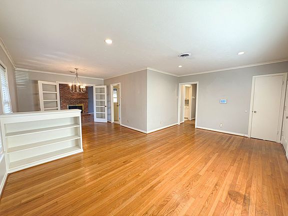 5th image of 3951 Gaspar Dr