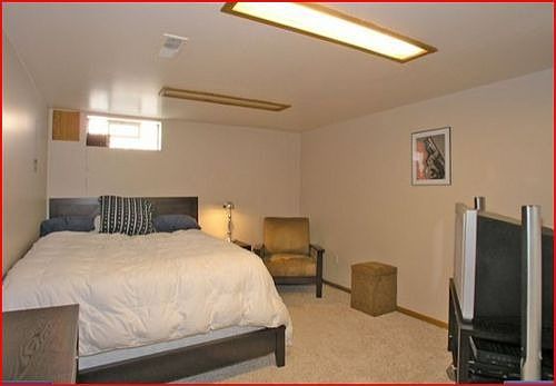 3rd image of 2644 Raymond Ave SE