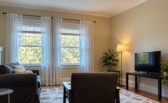 5th image of 49 Addington Rd #3