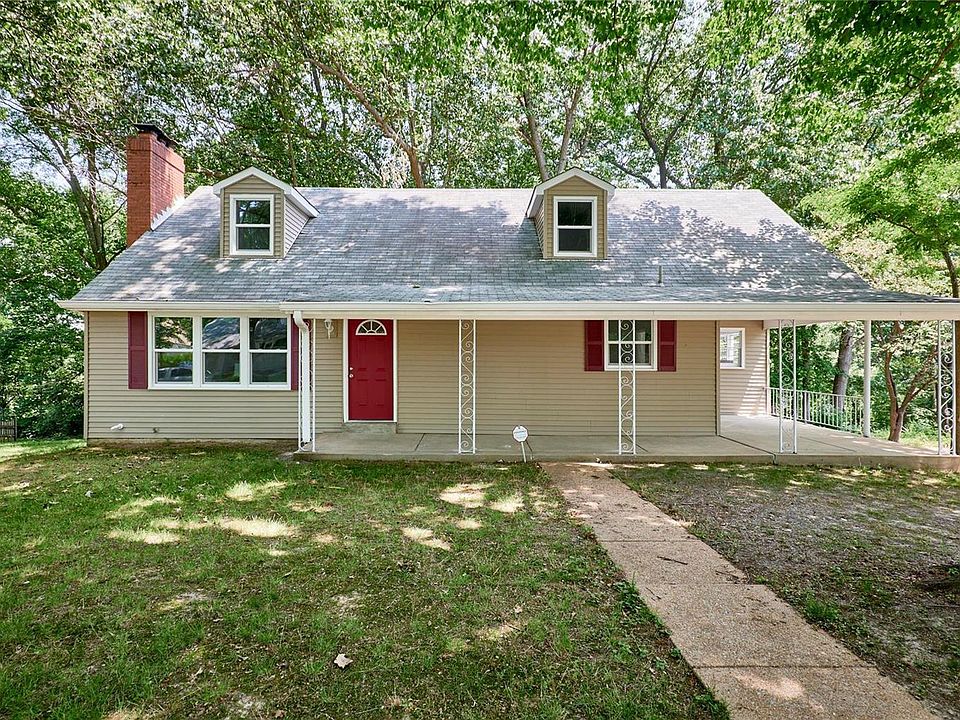 1st image of 710 Valencia Ave