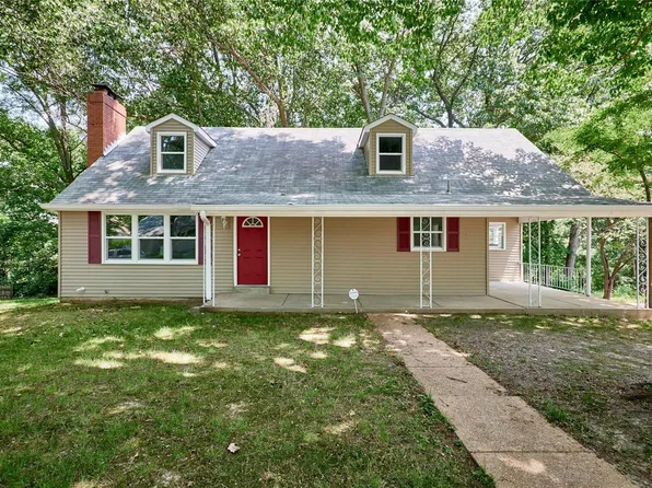 710 Valencia Ave, Saint Louis, MO 63138