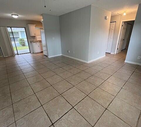 3rd image of 12781 Peconic Ct