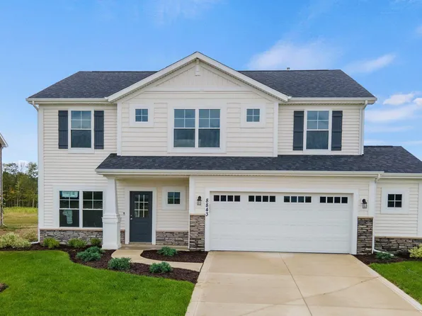 8843 Belmont Woods Blvd, Fort Wayne, IN 46835