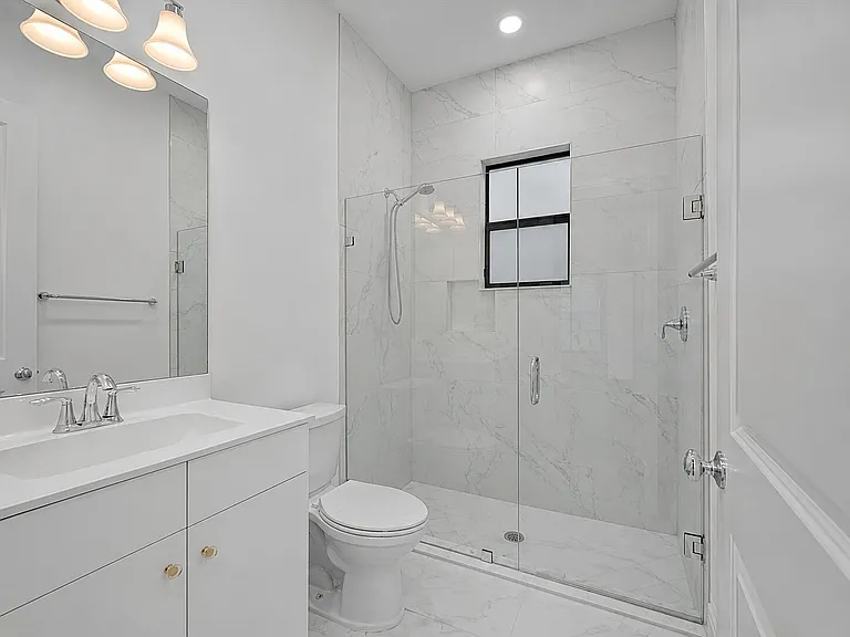 6020 Curie Pl — Photo 17