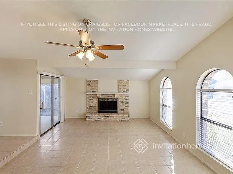 4121 Staghorn Cir S — Photo 3