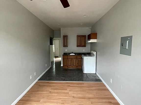 5th image of 3374 Amber St Floor 1