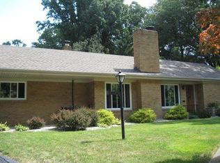 2718 Sandalwood Ave, Toledo, OH 43614