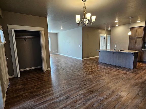 3rd image of 3515 Juanipero Way #1