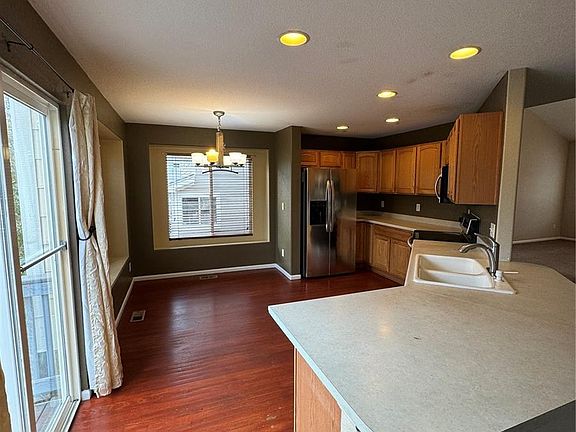 4th image of 20412 E Chenango Place
