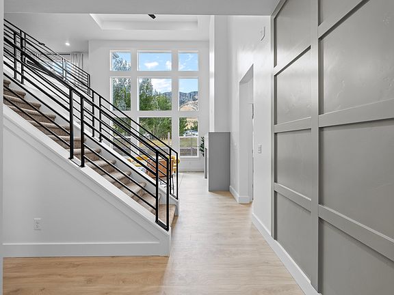 Finished home photos are representational images only. See sales agent for details.