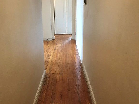 4th image of 4045 201st St APT 7