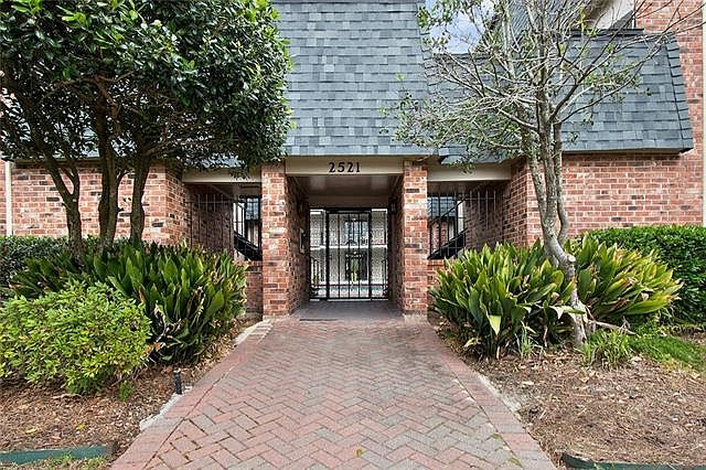 1st image of 2521 Metairie Lawn Dr Unit 12-2