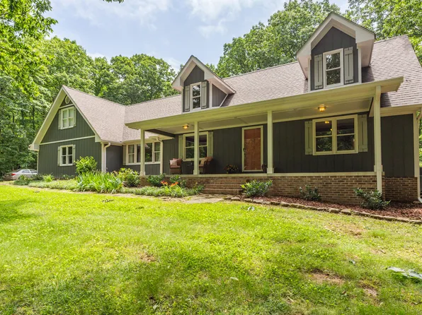 1200 Laurel Springs Way, Signal Mountain, TN 37377