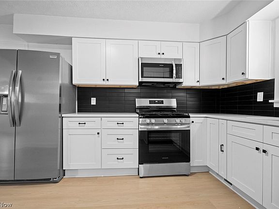 2nd image of 241 Harwood St