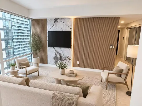 18 Maitland Ter, Toronto, ON