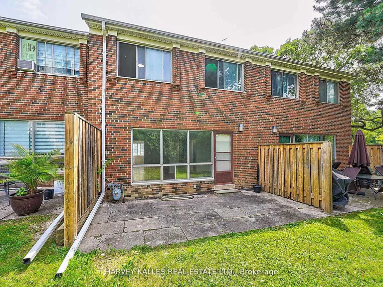 2012 Sheppard Ave W #Townhouse 102 — Photo 47