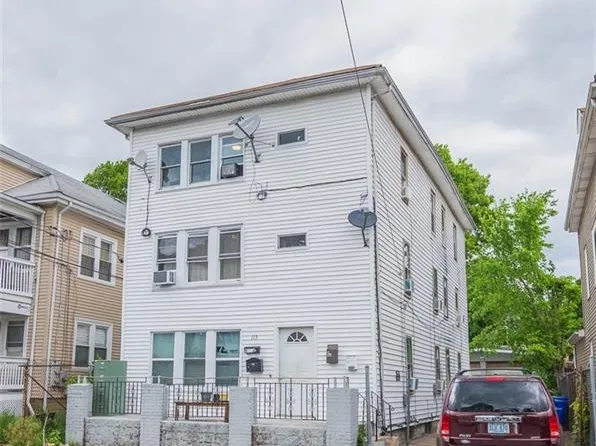 113 Althea St, Providence, RI 02907