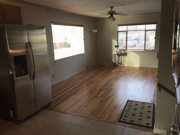 4th image of 4424 W Gill Pl