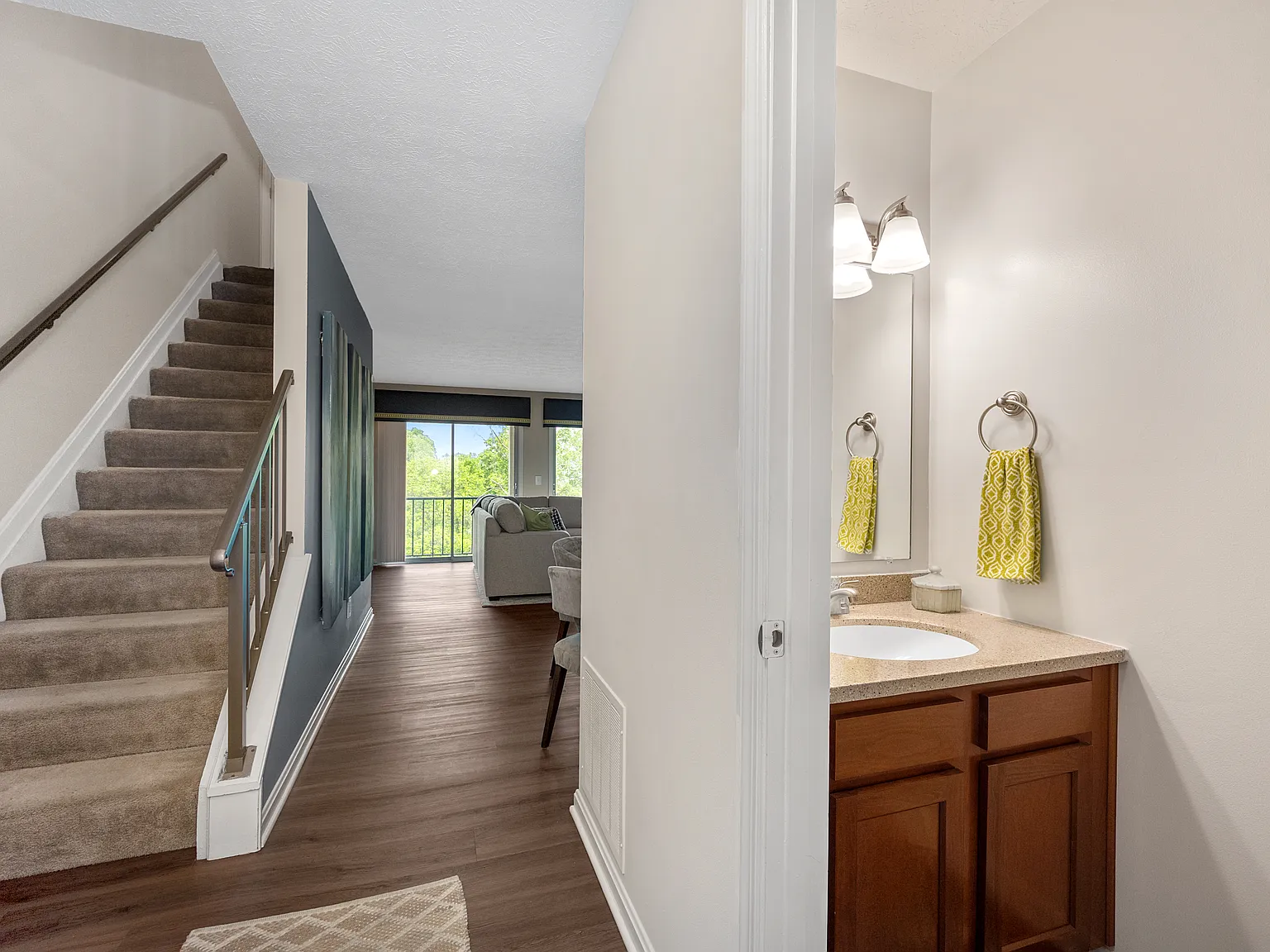 Mallard Lakes Townhomes — Photo 4