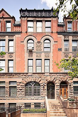 3rd image of 131 W 77th St APT 1