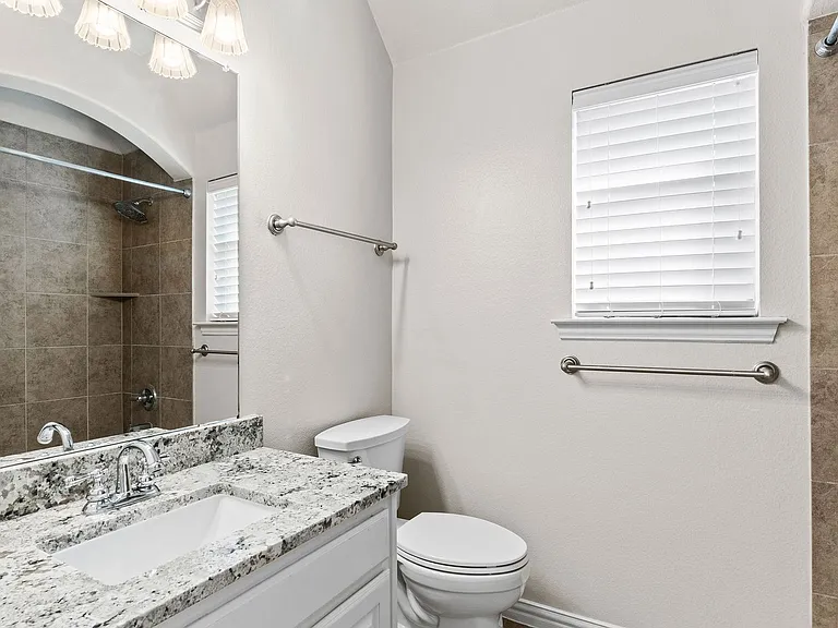 4542 Carraway Dr — Photo 44