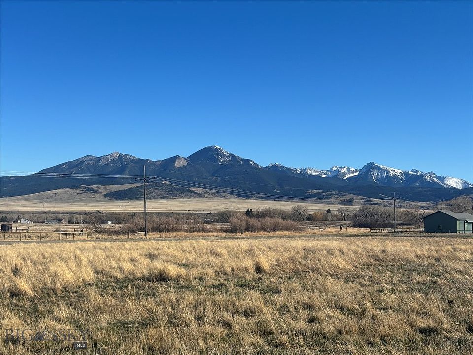 1st image of 17 W Point Dr