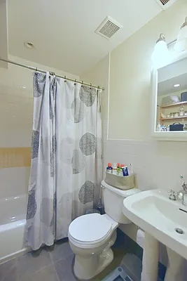 Rented by Bold New York | media 8