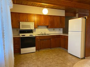 1233 2nd St W APT D, Dickinson, ND 58601