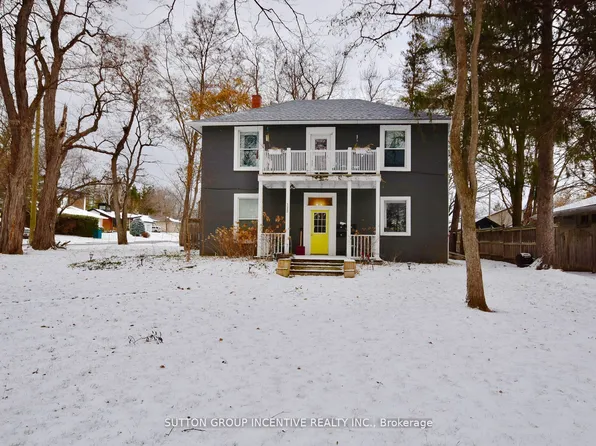 322 Codrington St #3, Barrie, ON L4M 1T1