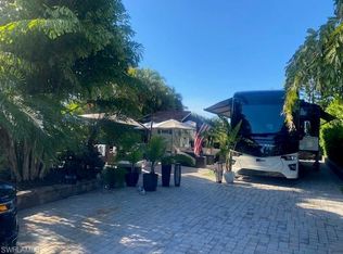 4846 Southern Breeze DR, NAPLES, FL 34114