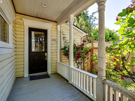 2nd image of 655 Monroe St