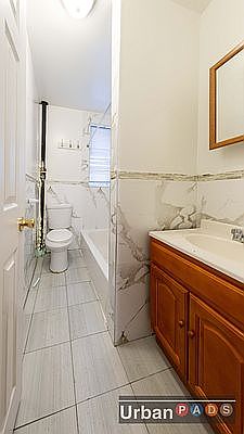4th image of 720 Miller Ave APT 1F