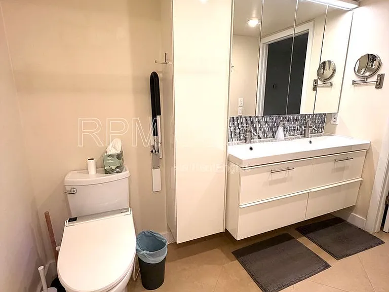 4780 Brittany Dr S #11 — Photo 14