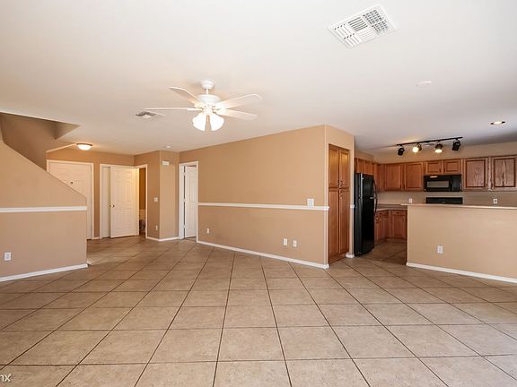 03-LivingRoom