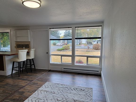 2nd image of 541 D St