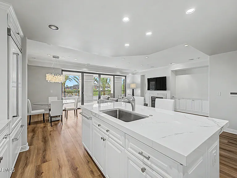 7175 E Camelback Rd #309 — Photo 25