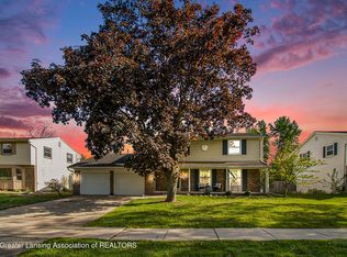 3229 Inverary Dr, Lansing, MI