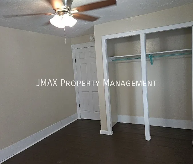 305 Meadow St — Photo 8