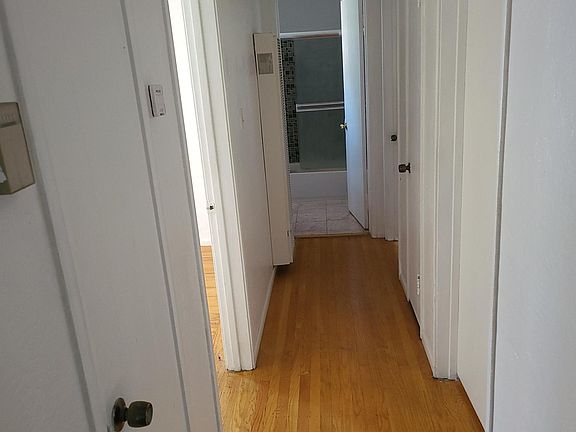 3rd image of 23634 Wright Dr