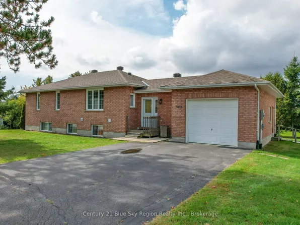 363 Main St, Powassan, ON P0H 1Z0