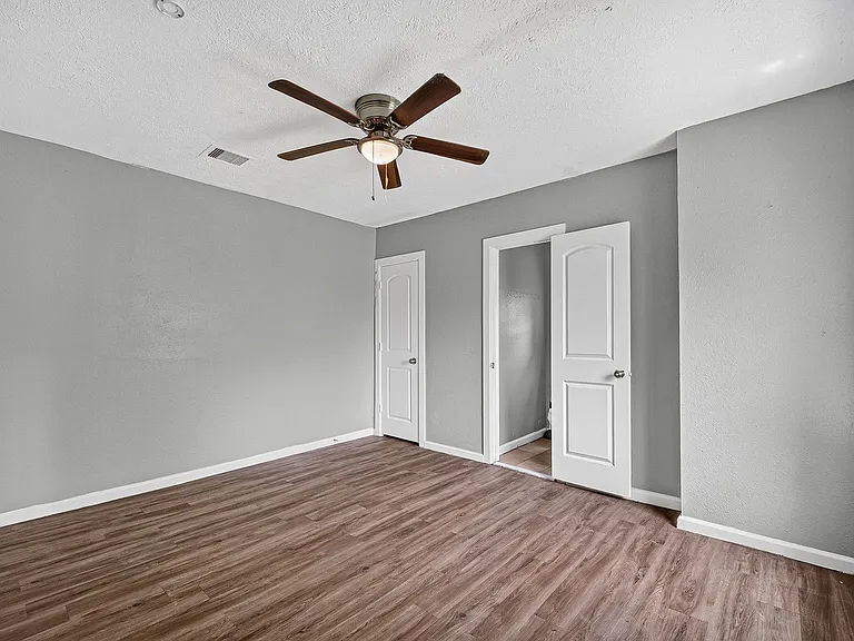 4118 Sunflower St — Photo 18