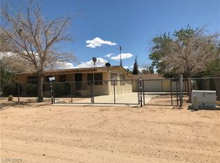 33 Cheyenne Rd, Cal Nev Ari, NV 89039