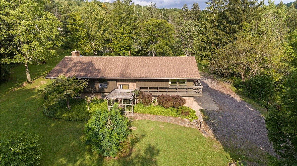 9877 Edinboro Rd, Mc Kean, PA 16426 Zillow