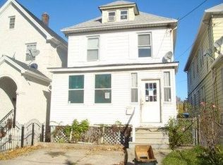 817 Summer St, Elizabeth, NJ 07202