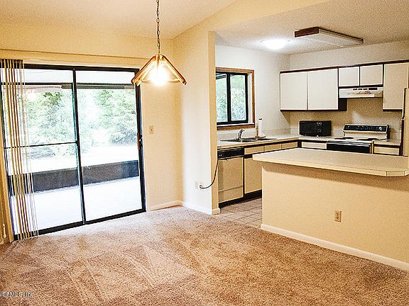 5th image of 772 Viscaya Blvd