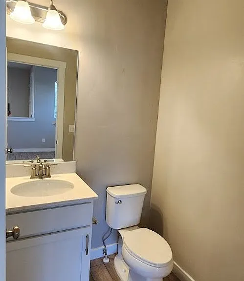 1255 N Main St — Photo 6