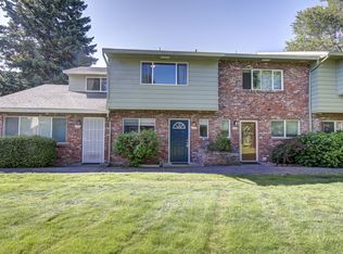 2062 NE Hogan Dr, Gresham, OR 97030