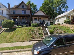 840 Hiland Ave, Coraopolis, PA 15108